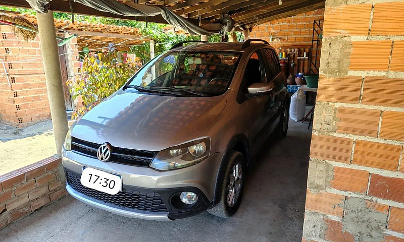 Volkswagen Crossfox ...