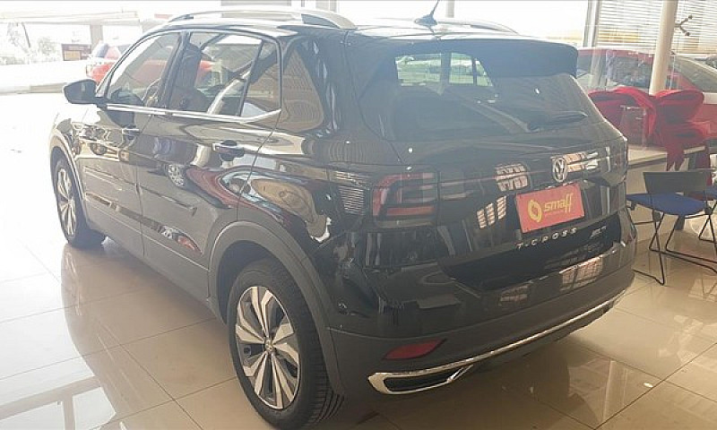 Volkswagen T-Cross 1...