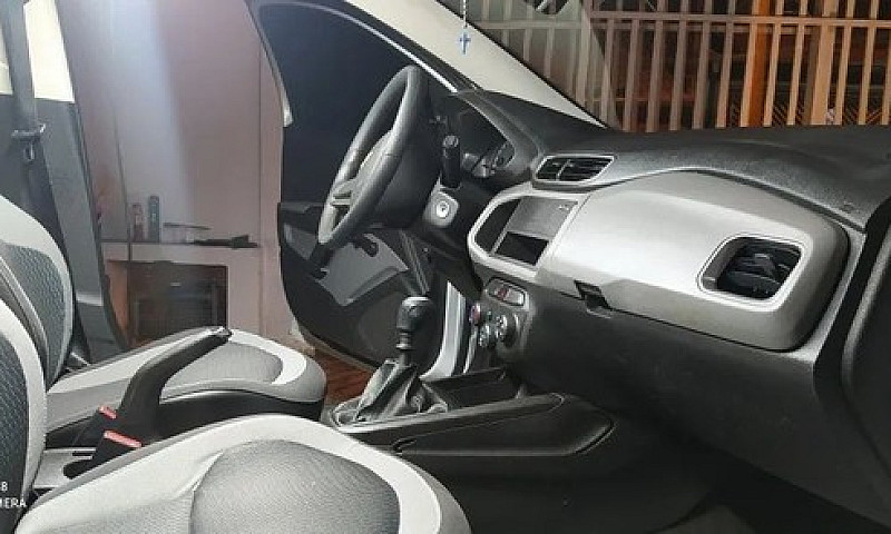 Onix 1.0 Ls 2015...