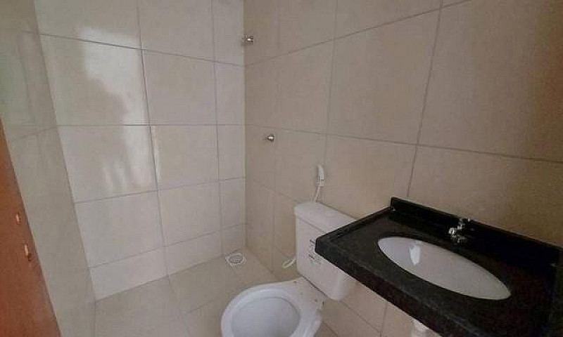 Casa De Condomínio T...