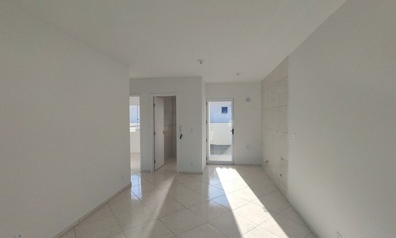 Casa Residencial Com...