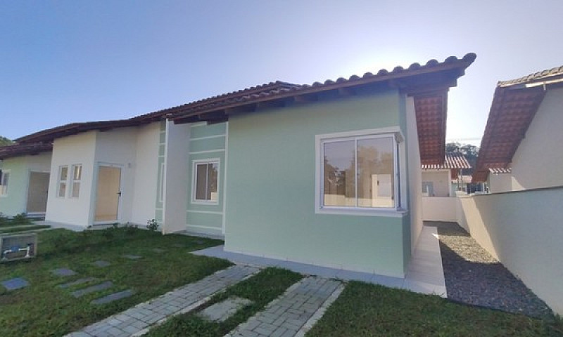 Casa Residencial Com...
