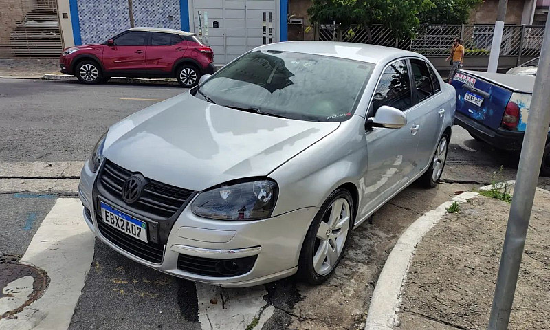 Volkswagen Jetta 2.5...