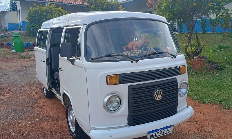 Volkswagen Kombi Sta...