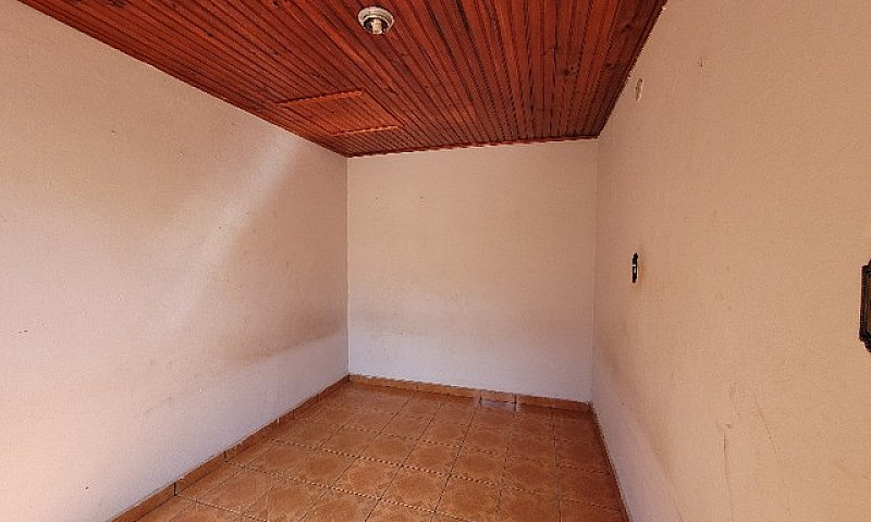 Casa Residencial Em ...