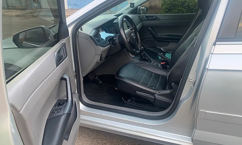 Volkswagen Virtus 1....