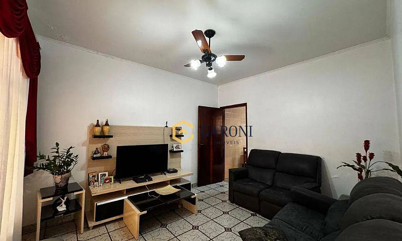 Casa Com 3 Dormitóri...