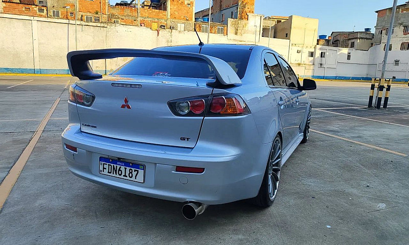 Mitsubishi Lancer Gt...