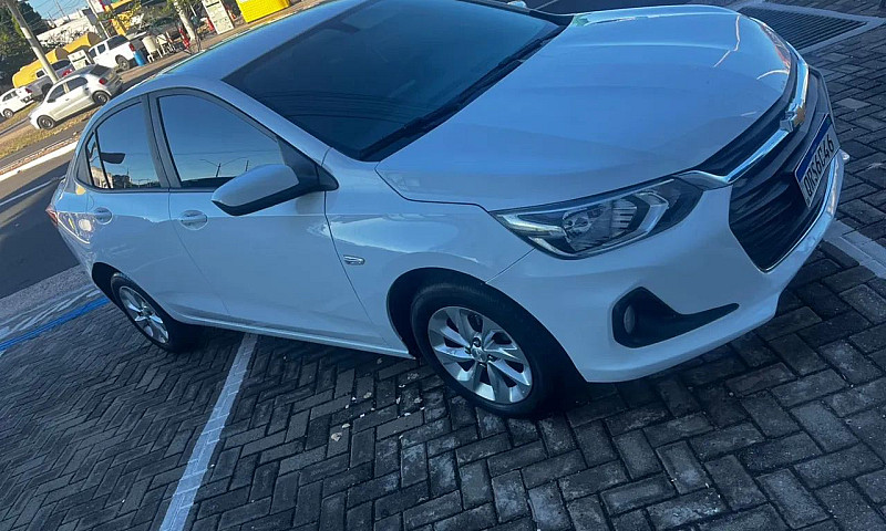 Chevrolet Onix Plus ...