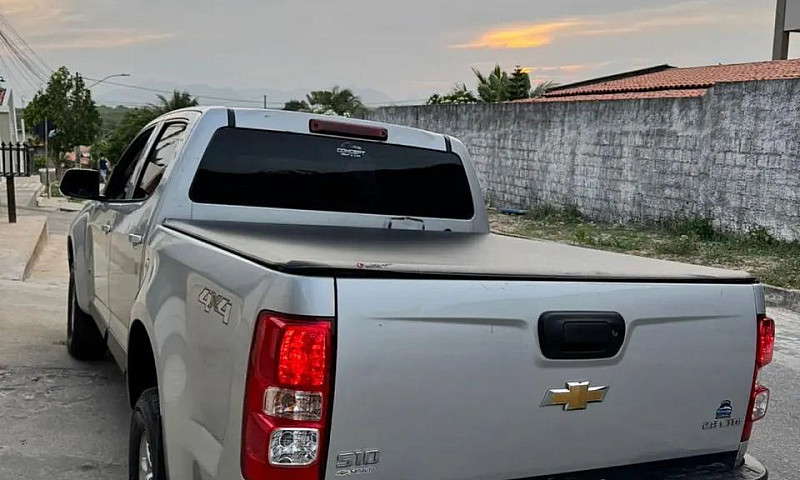 Chevrolet S10 Pick-U...