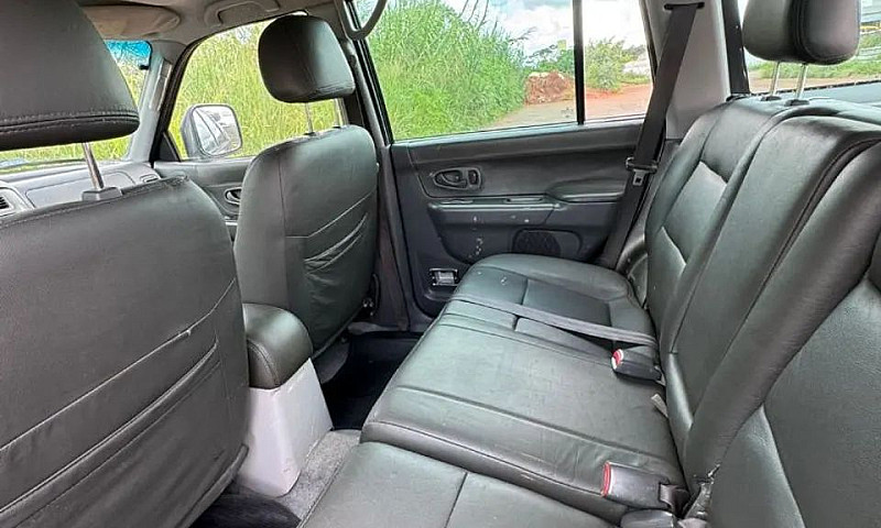 Mitsubishi Pajero Sp...