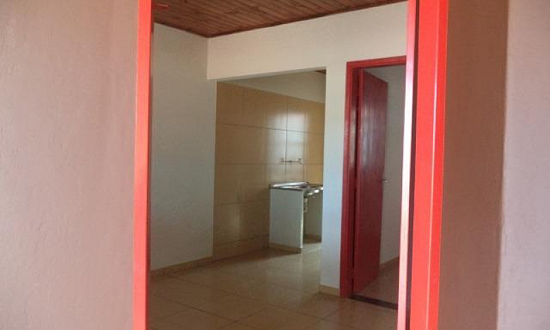 Casa (01) Quarto R$5...