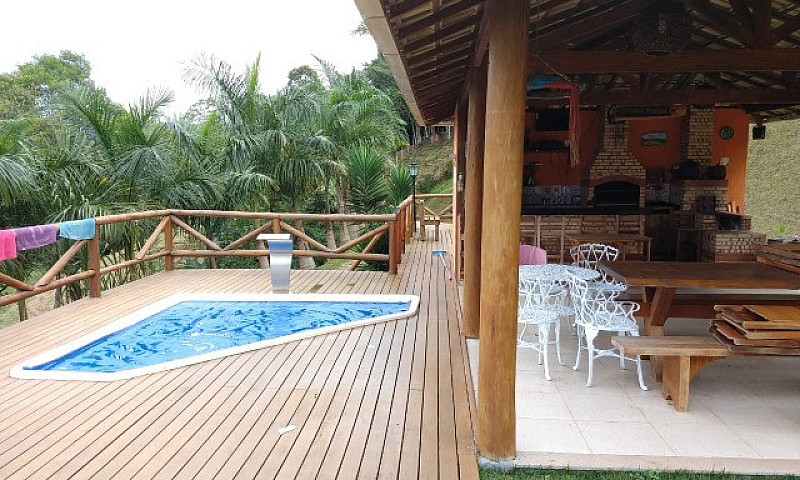 Casa Alto Padrão Com...