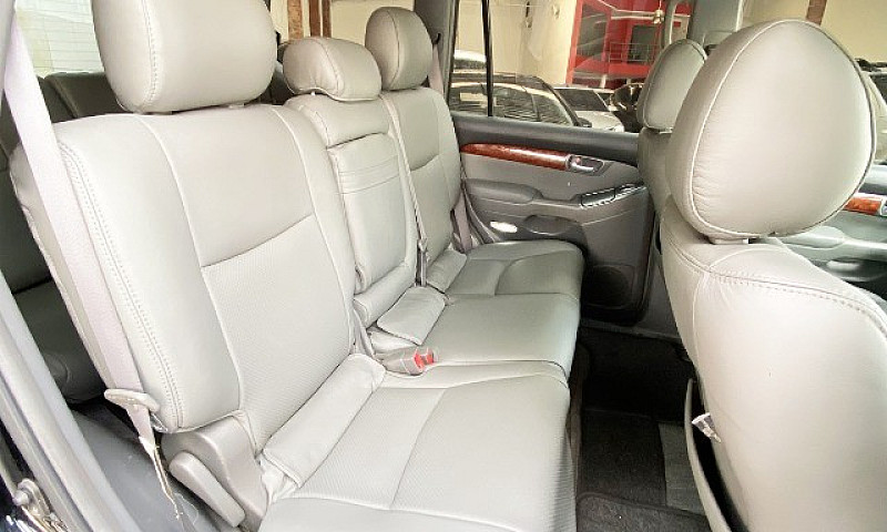 Land Cruiser Prado 3...