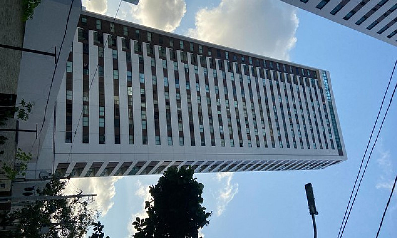 Alugo Flat 2 Quartos...