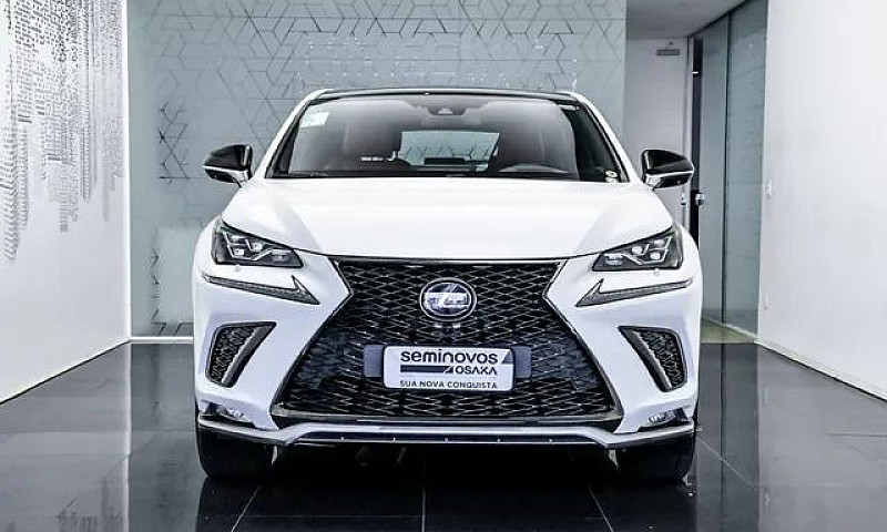 Lexus Nx 300H 2.5 16...