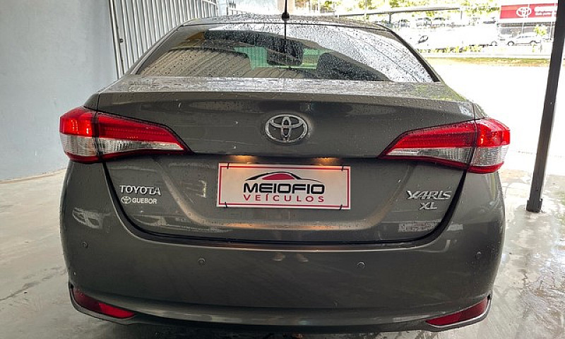 Toyota Yaris Xl Auto...