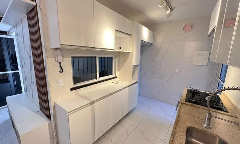 Casa Com 3 Quartos E...