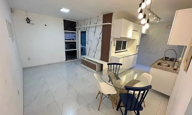 Casa Com 3 Quartos E...