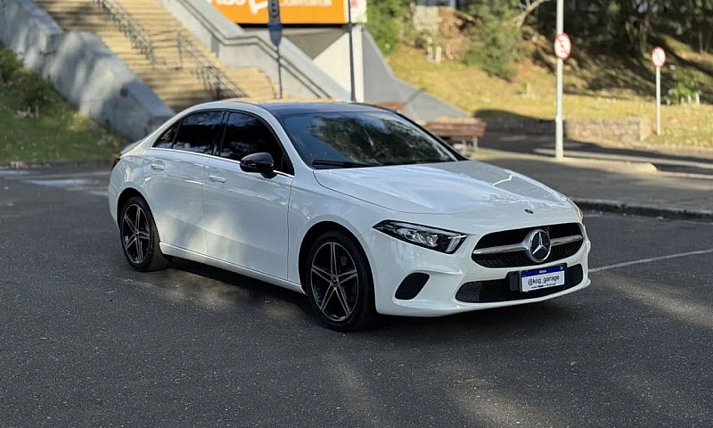 Mercedes-Benz A-200 ...