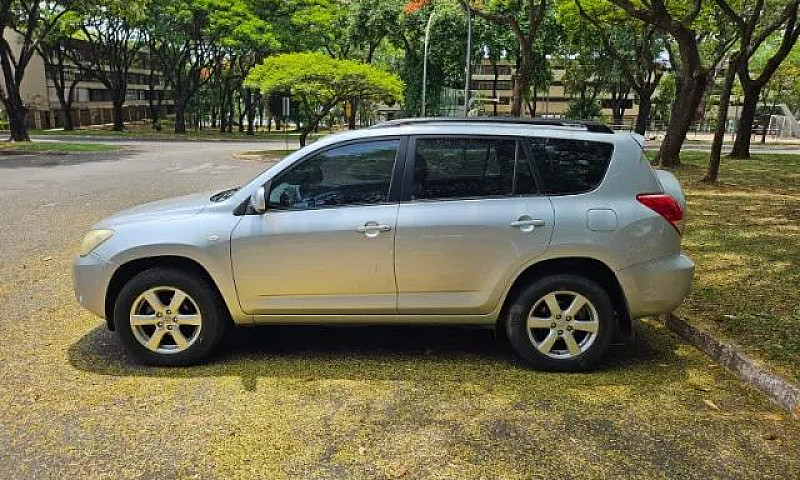 Toyota Rav4 2.4 4X4 ...
