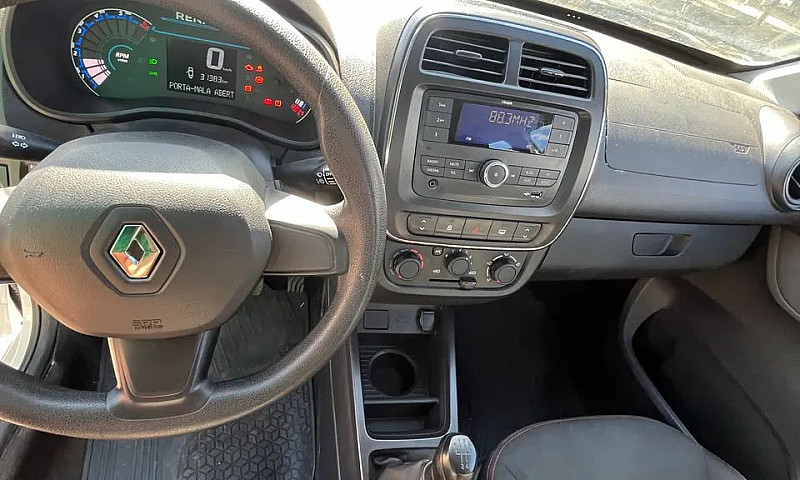Renault Kwid Zen 1.0...