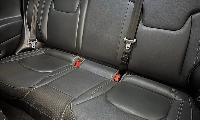 Jeep Renegade Long. ...