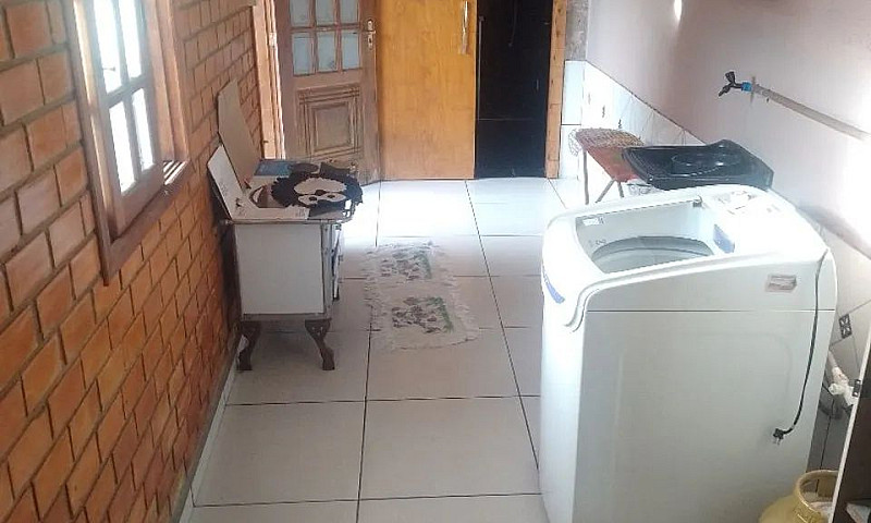 Sobrado Amplo Em Gra...
