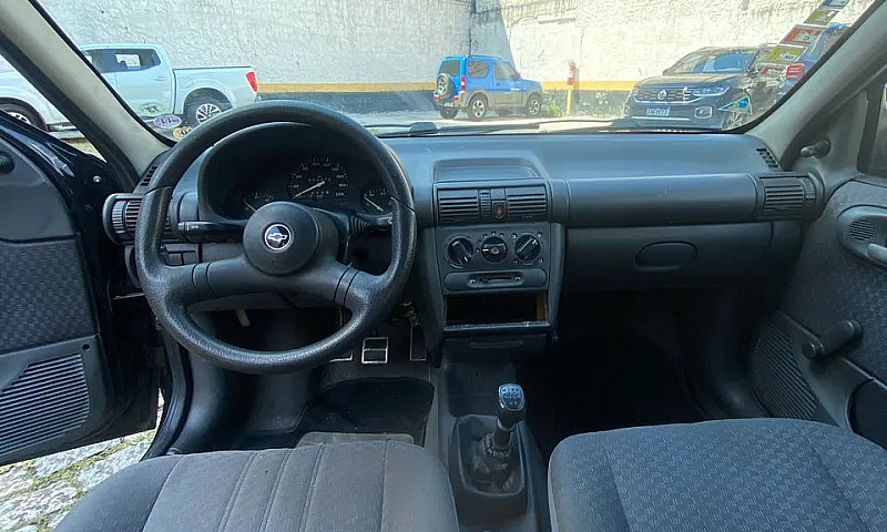 Chevrolet Corsa Wind...
