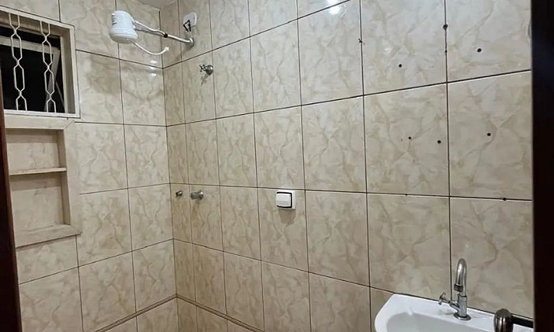 Aluga-Se Apartamento...