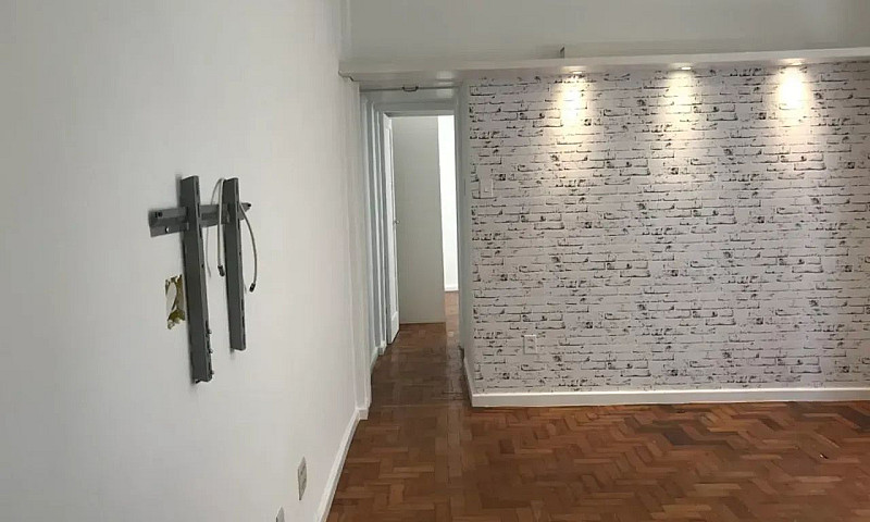 Apartamento De 1 Qua...