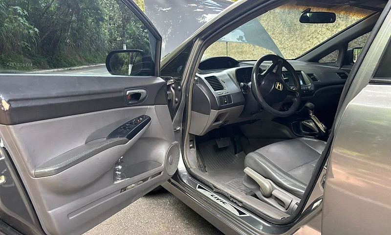 Honda Civic Sedan Lx...