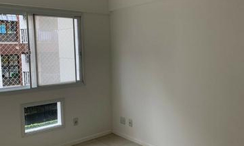 Apartamento Em Itaip...