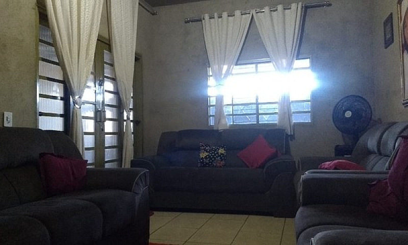 Casa 3Q No Setor Mor...