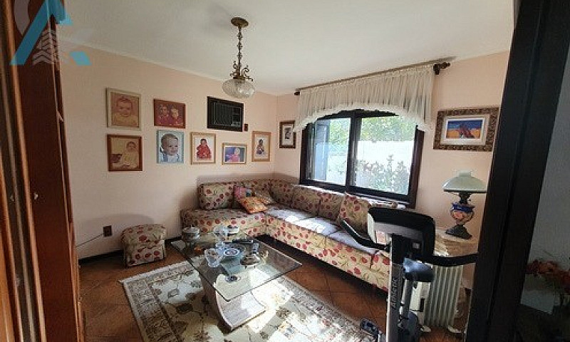 Casa Residencial Em ...