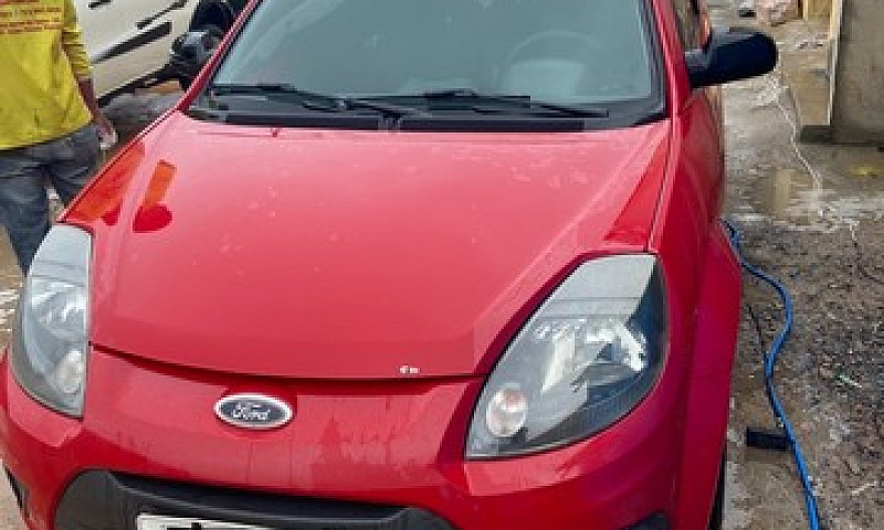 Ford Ka...