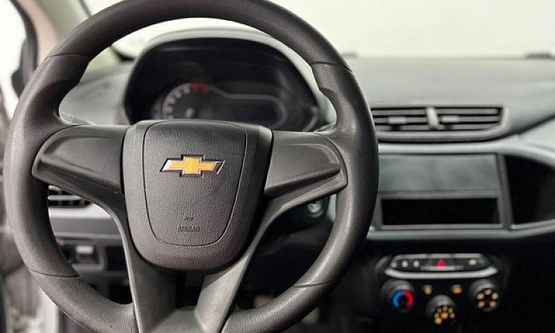 Chevrolet Onix Joy 2...