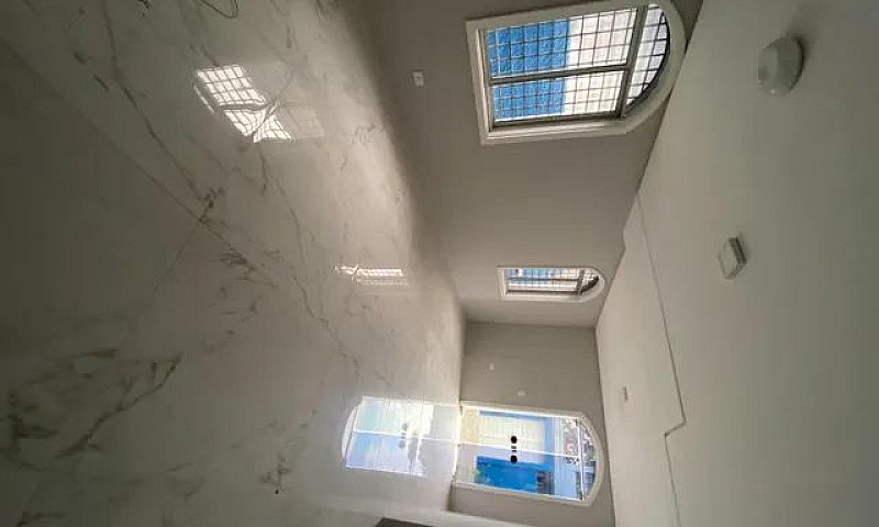 Neri Casa De 450M2 T...