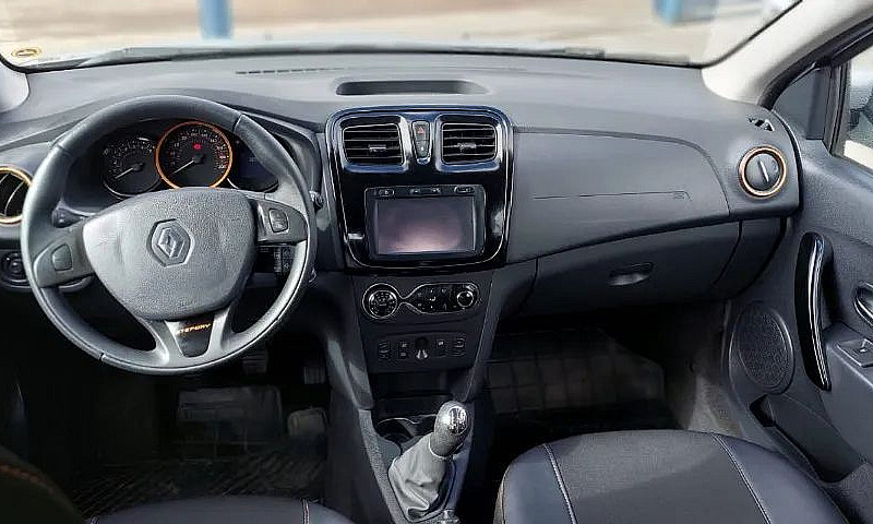 Carro Em Excelente E...