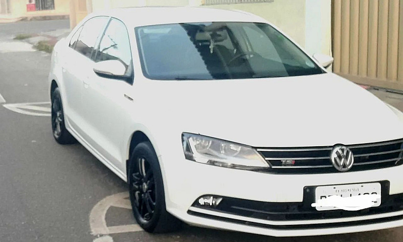 Volkswagen Jetta Com...
