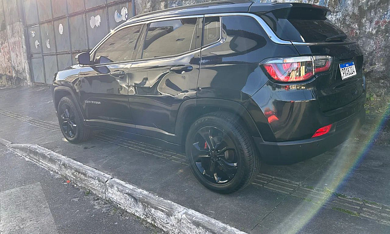 Jeep Compass Longitu...