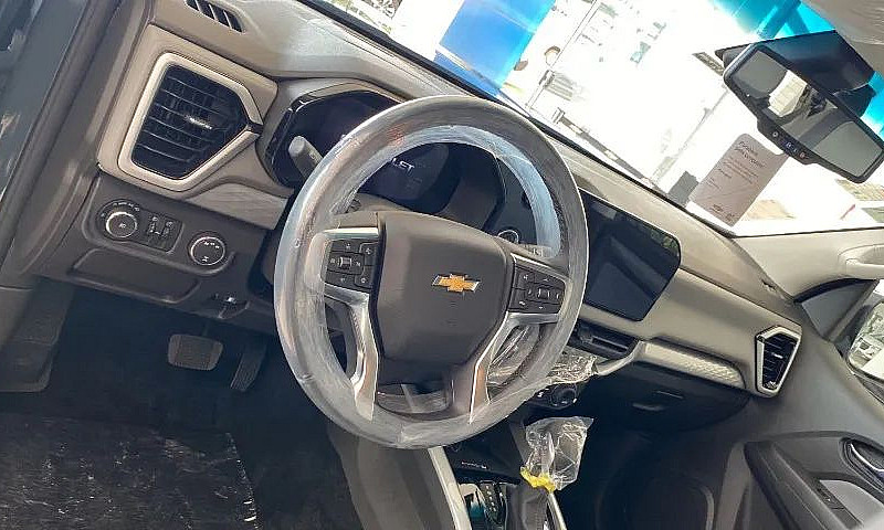 Chevrolet S10 Pick-U...