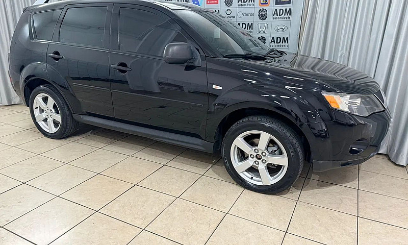 Mitsubishi Outlander...