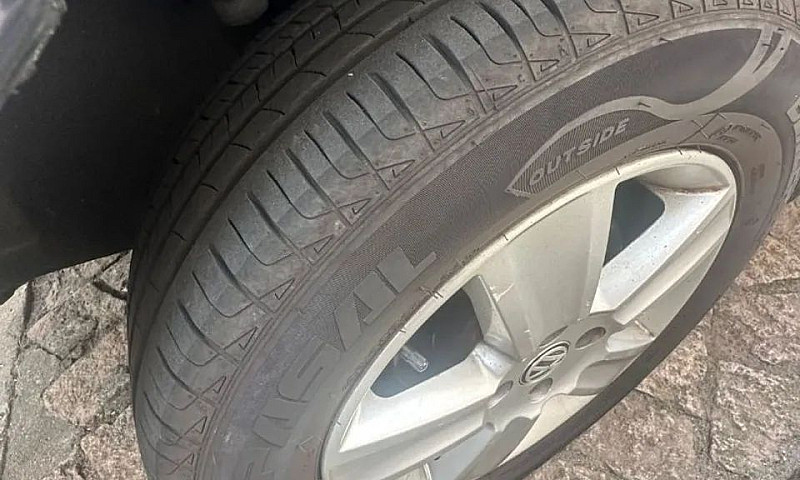 Volkswagen Gol Geraç...