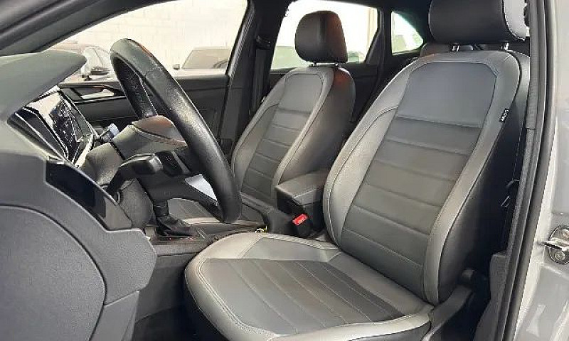 Volkswagen Nivus Hig...