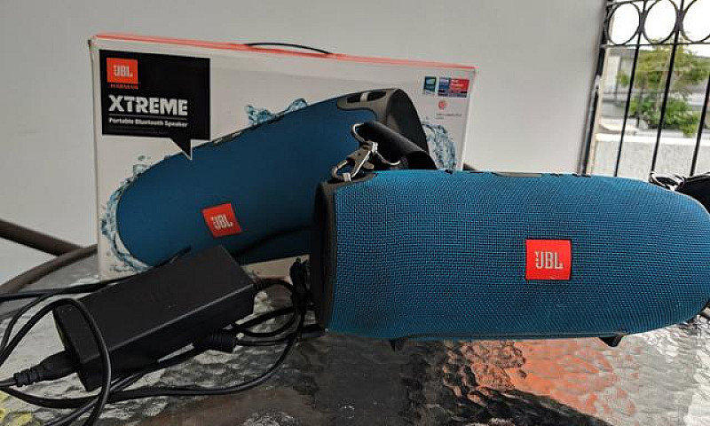 Vendo Ou Troco 2 Jbl...