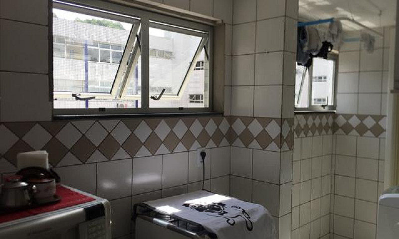Prédio Novo Apartame...