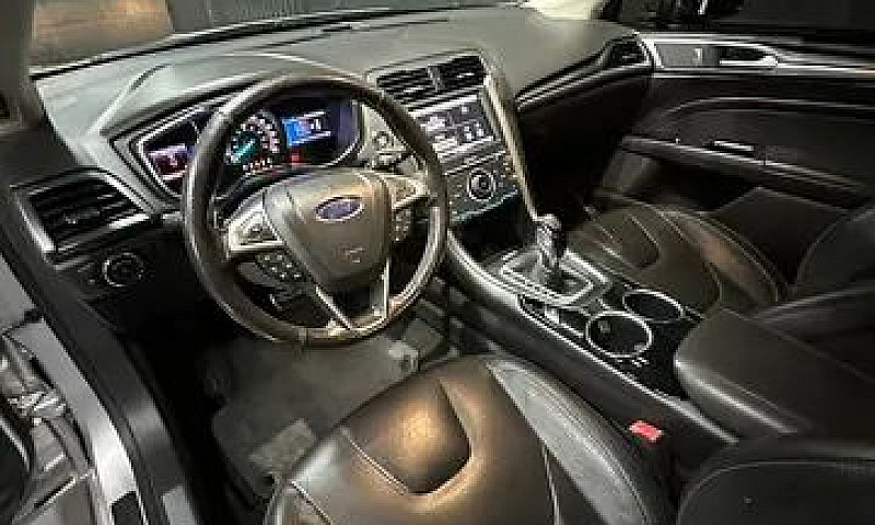 Ford Fusion Titanium...