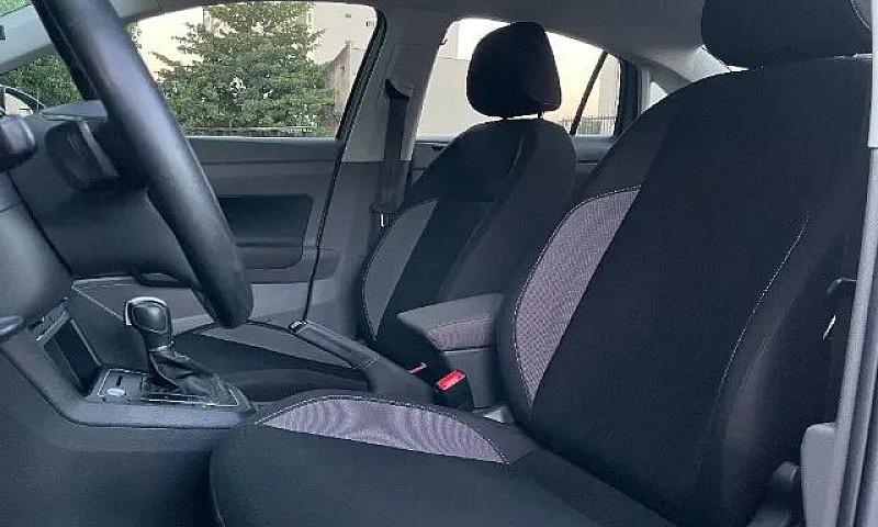 Volkswagen Virtus Co...