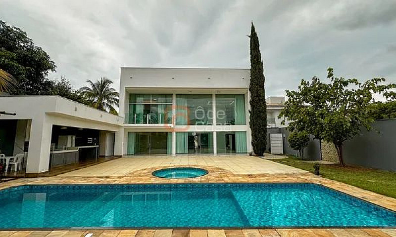 Casa Com 4 Suítes E ...